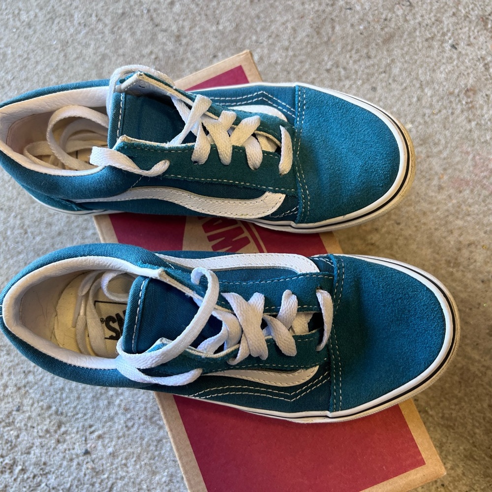 Vans size 2